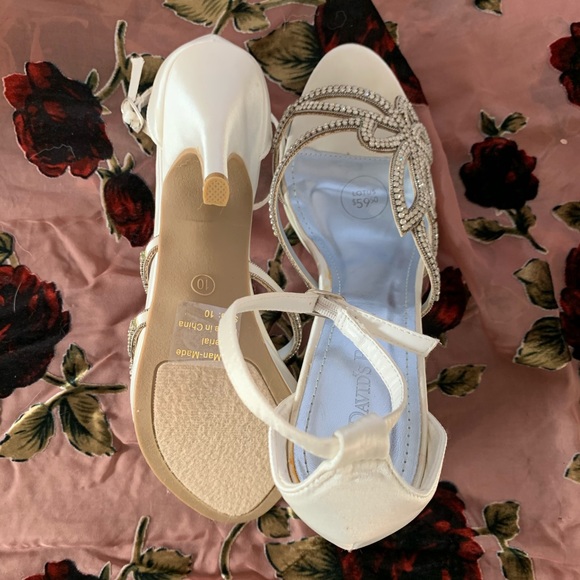 NWT Wedding/Bridal Vintage ivory size 10 heels - Picture 4 of 6